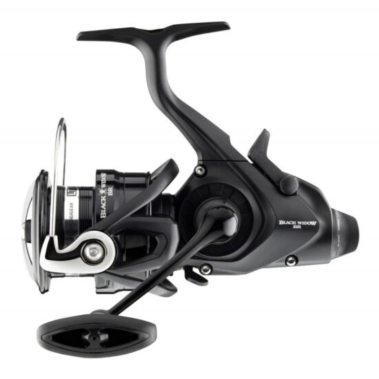 Daiwa Naviják 19 Black Widow BR LT 2500