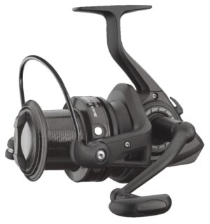 Daiwa Naviják Black Widow 5500A